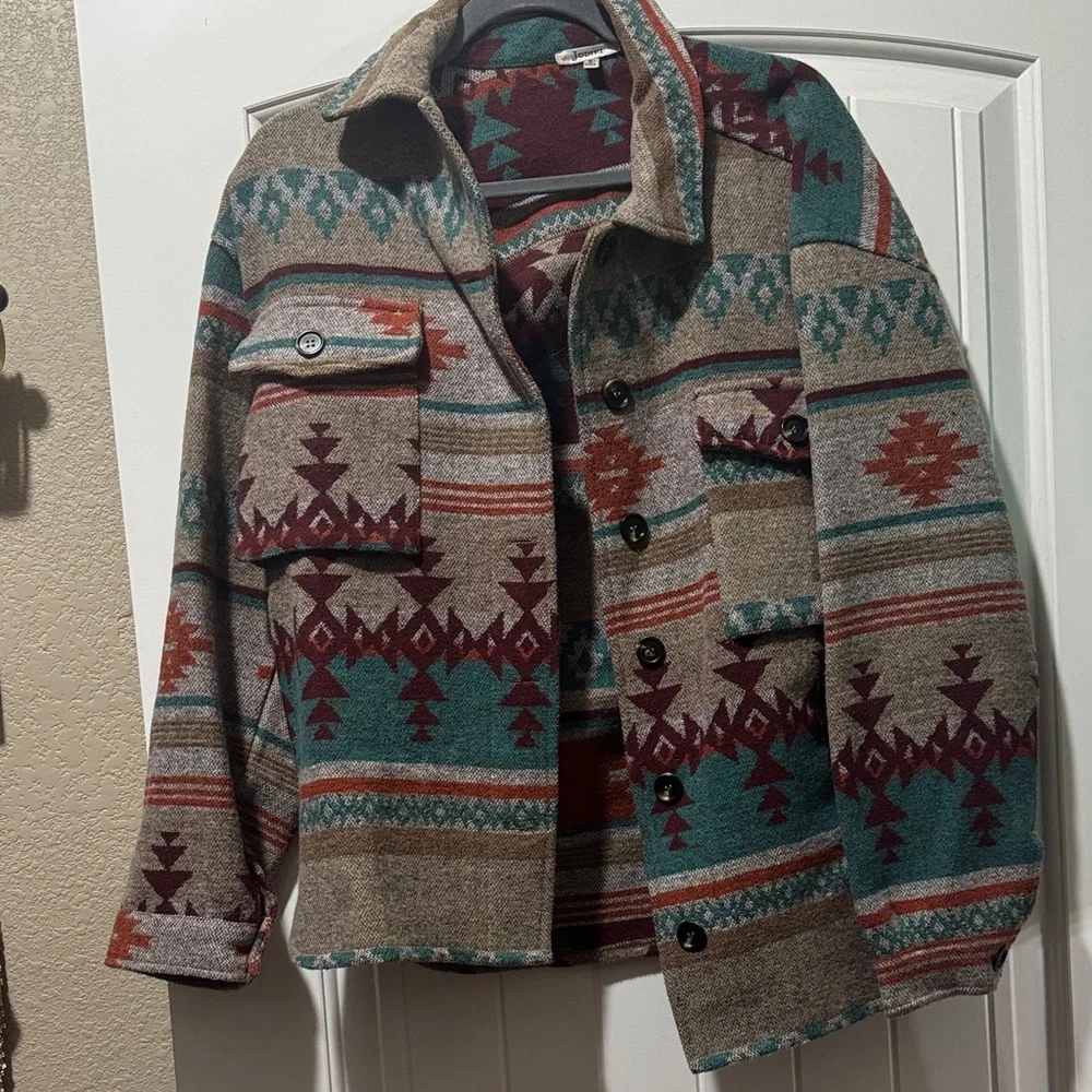 Aztec Patterned Jacket - Picture 1 of 4